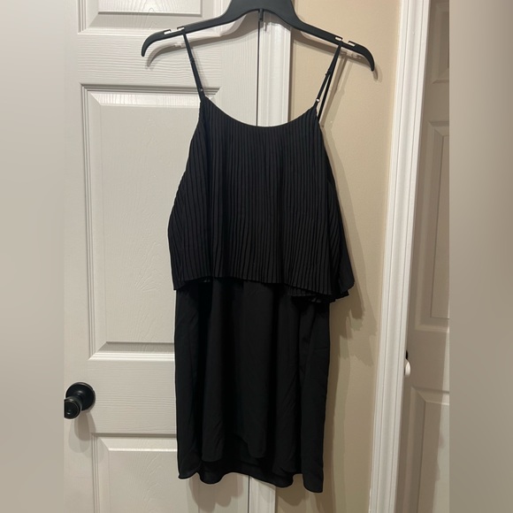 Women’s black dress size L - Picture 5 of 5